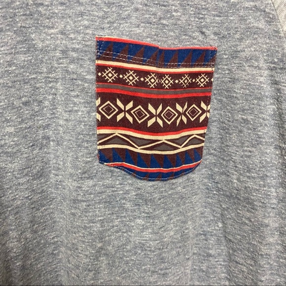 On The Byas Gray 3/4 Sleeve Patterned Pocket Baseball T Shirt - Picture 2 of 4